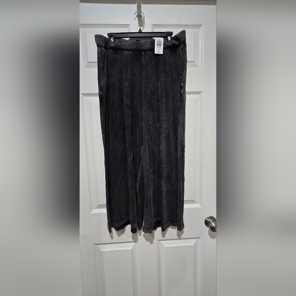 Torrid Black/gray Faded Culotte Pants